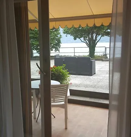 Πανσιόν Del 4*