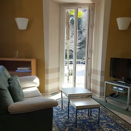 Del Konukevi Cannobio