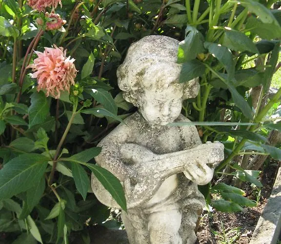 Πανσιόν Del 4*